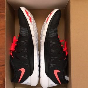 New Men Nike free run